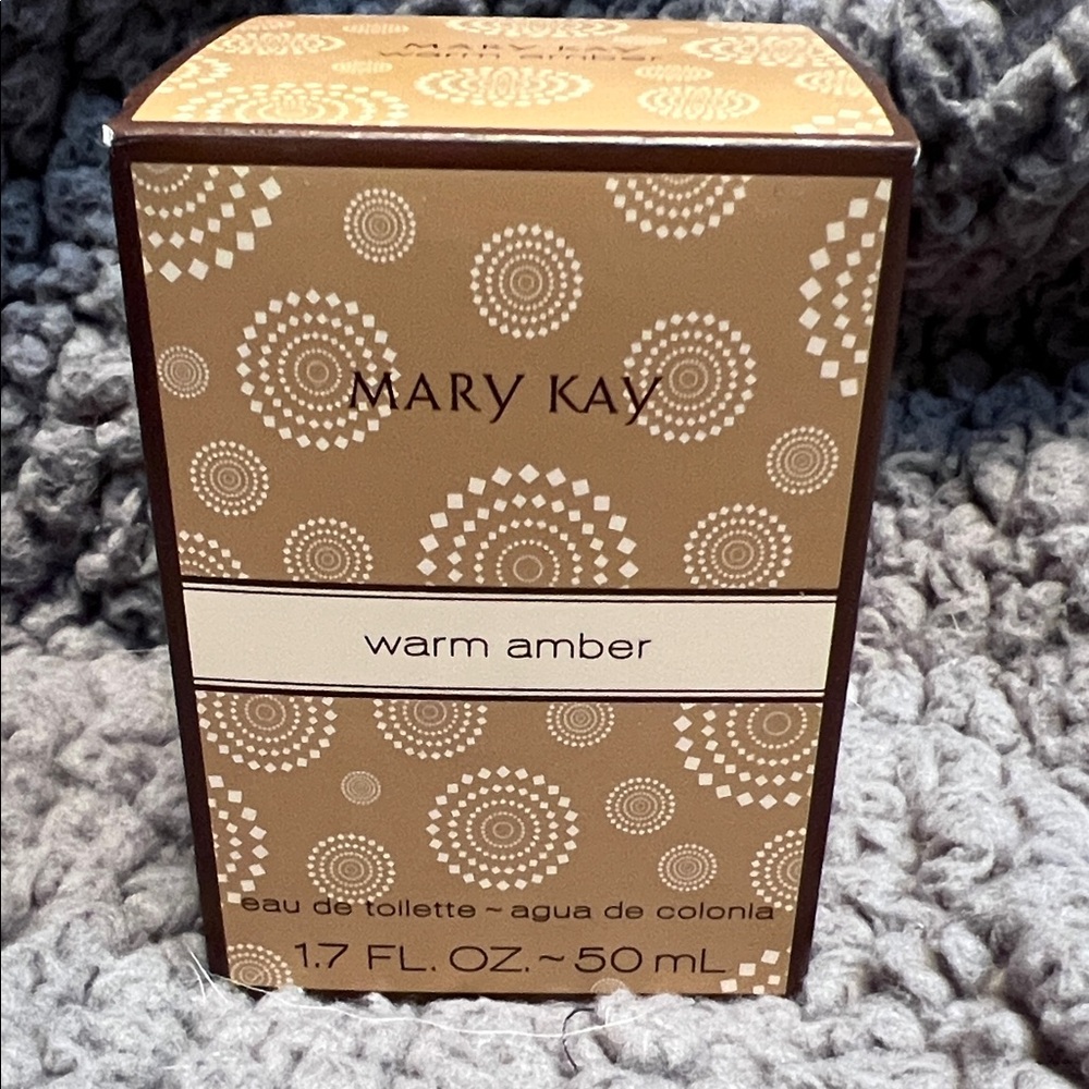 Mary Kay Warm Amber Fragrance in Elegant Brown
